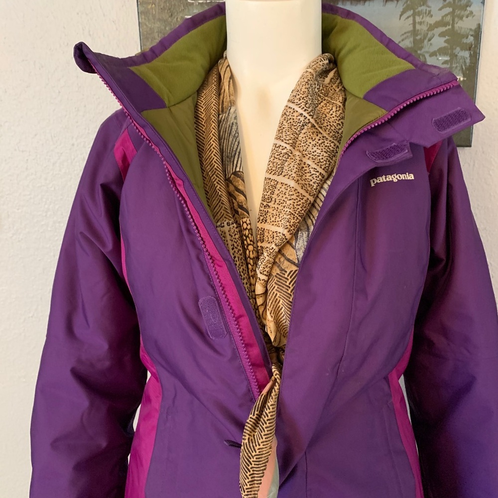 Patagonia coats size  girls L (12)